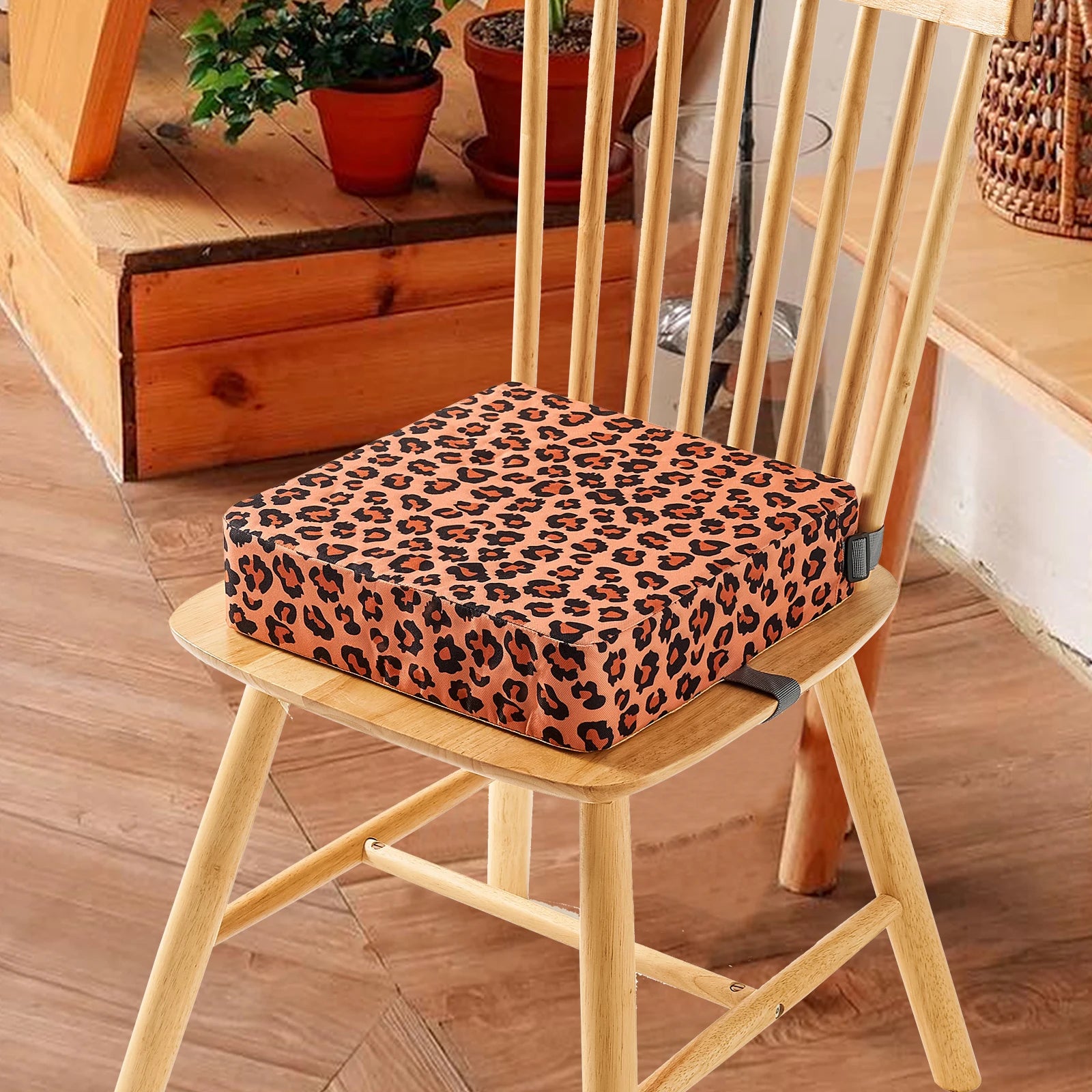 coussin_rehausseur_chaise_leopard